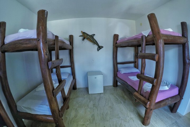 Room 6 of 36