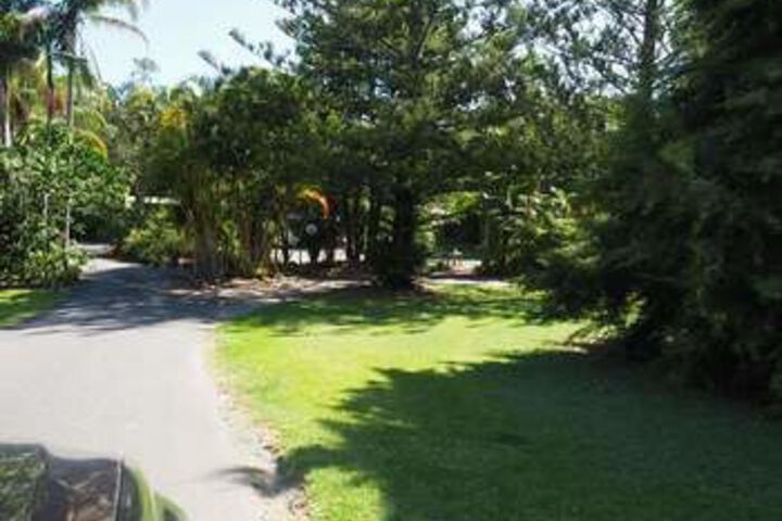 Property Grounds 110 of 127