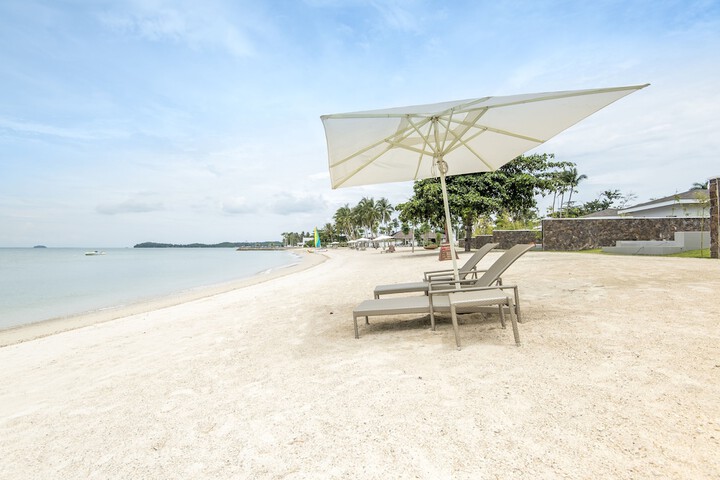 Beach 164 of 183