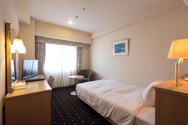 Room 4 of 21