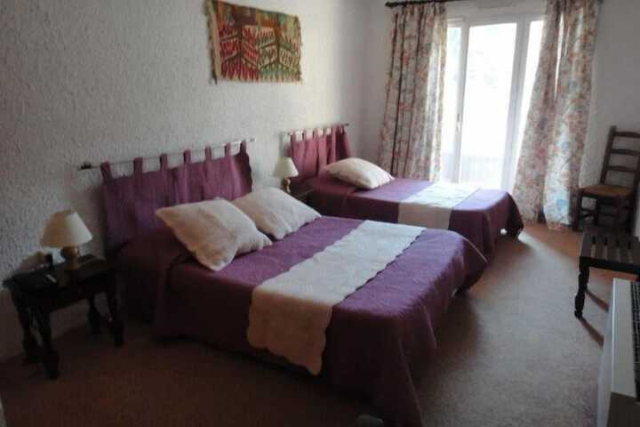 Room 18 of 33