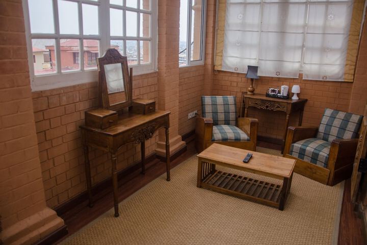 Room 19 of 66