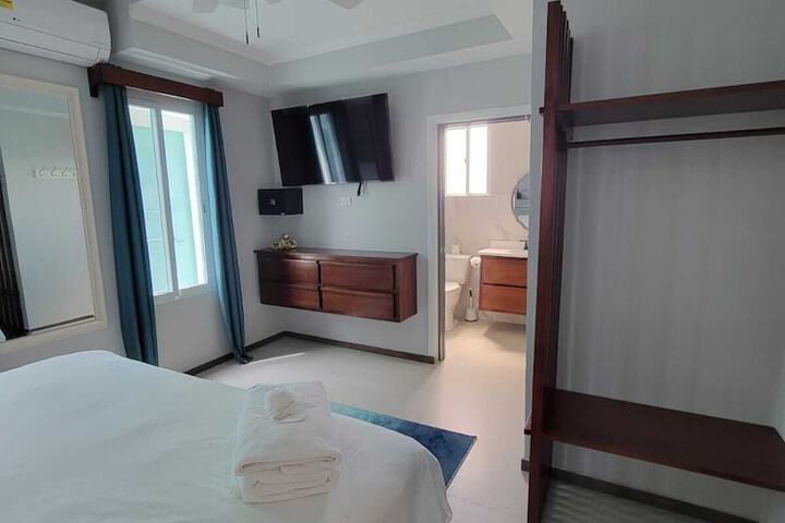 Room 14 of 81