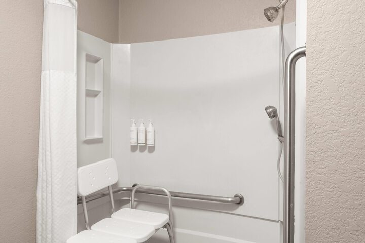 Clean Restrooms