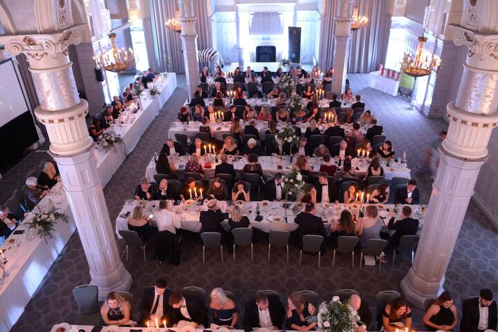 Ballroom/Hall 87 of 114
