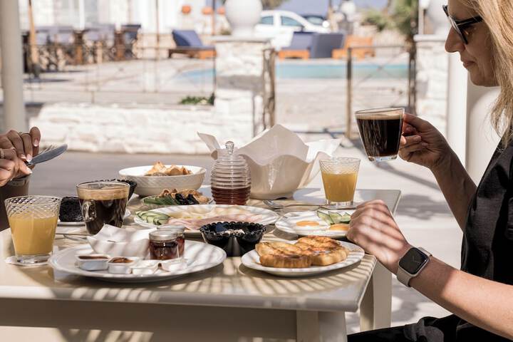 Breakfast/Coffee Service 87 of 92
