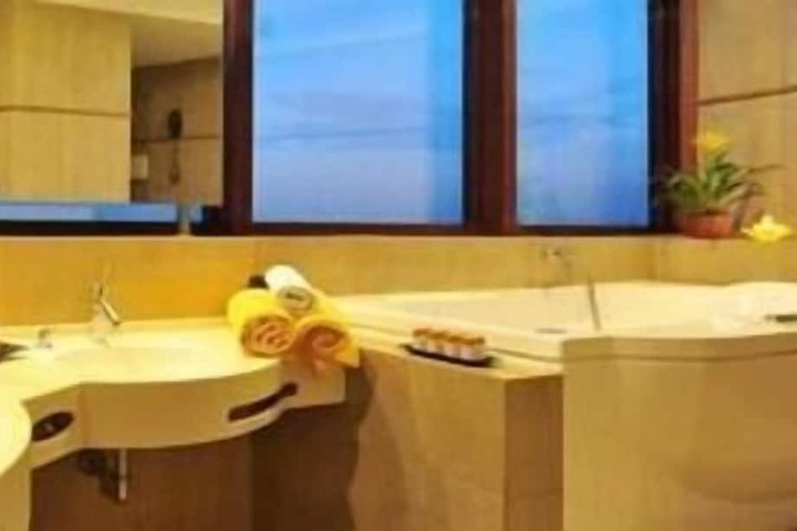 Bathroom Interior Photo
