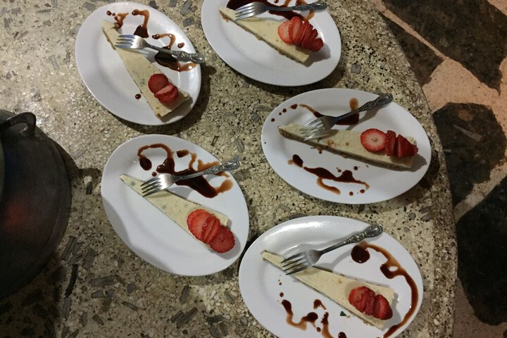 Dining 18 of 34