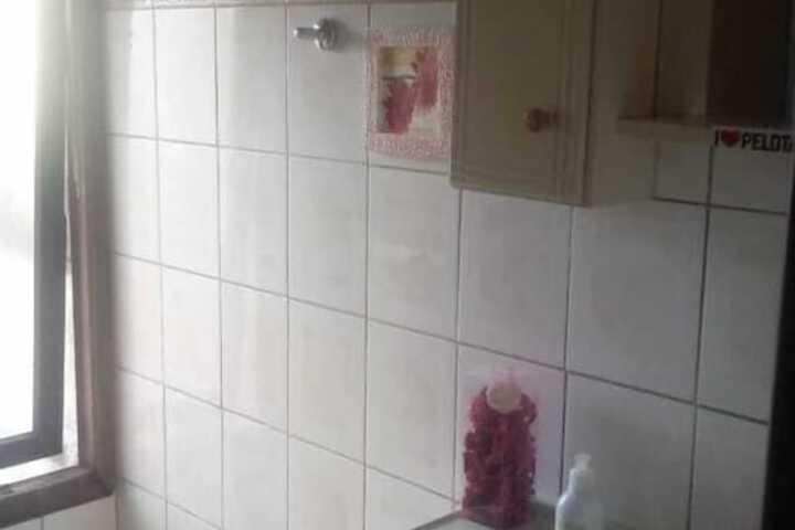 Room 5 of 18