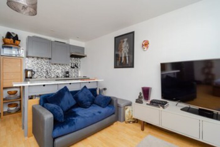 Room 10 of 10