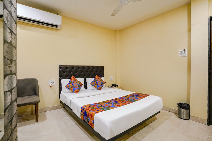 Room 21 of 35