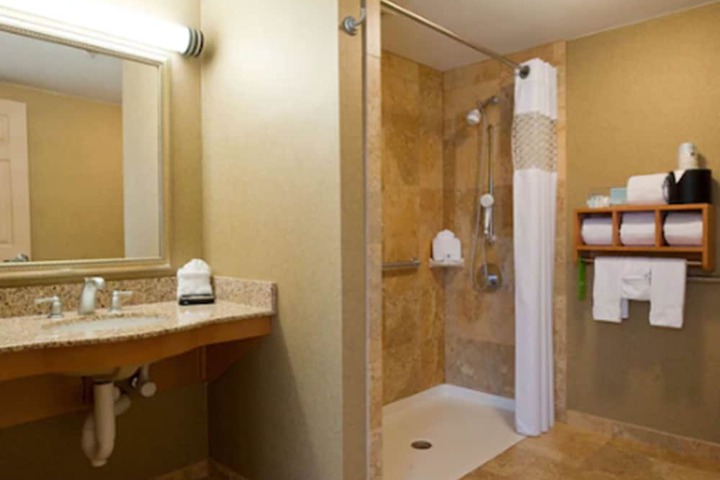 Bathroom shower