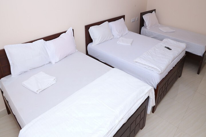 Room 17 of 22