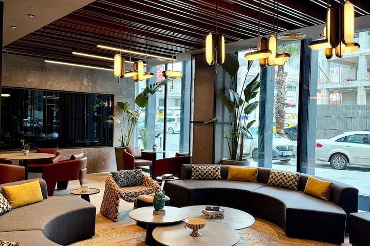 Hotel Interior 6 of 104