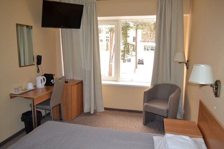 Room 26 of 71