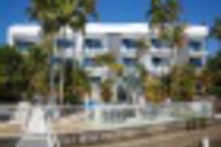 Hotel 27 of 190