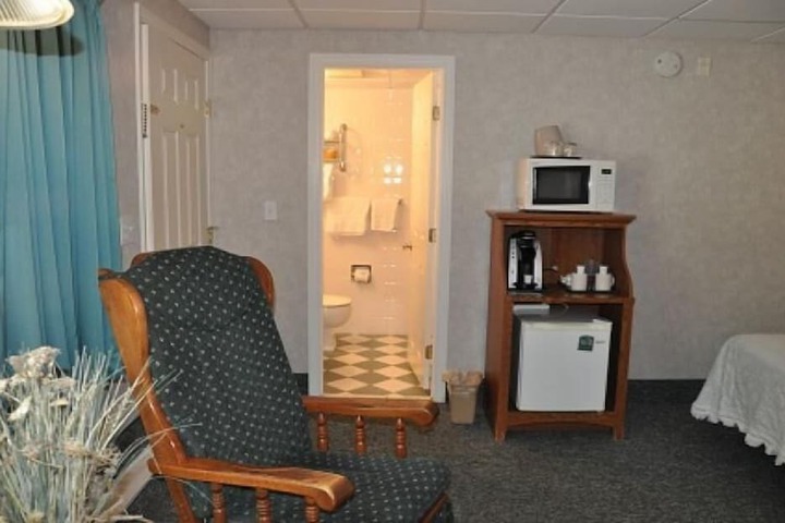 Room 13 of 167