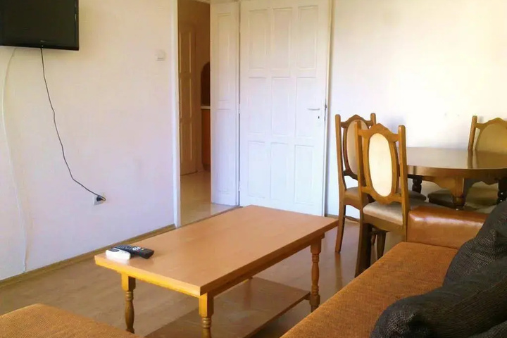 Room 3 of 14