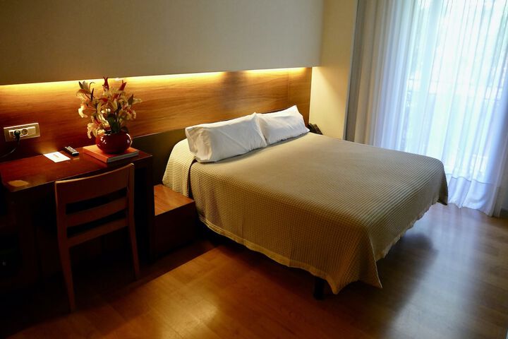 Room 13 of 57