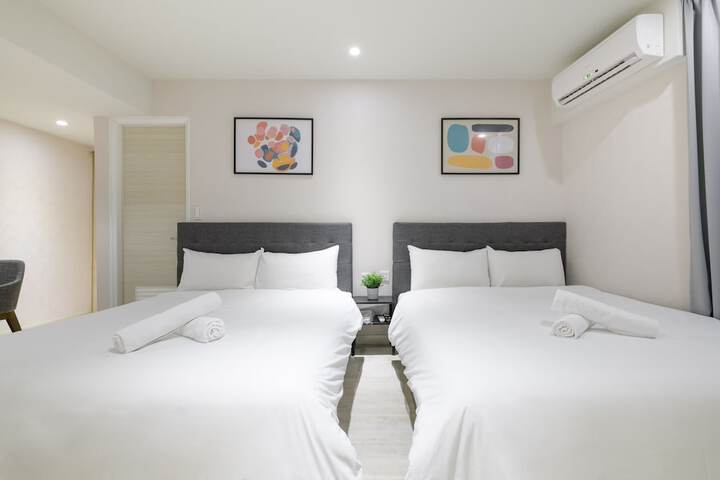 Room 5 of 49