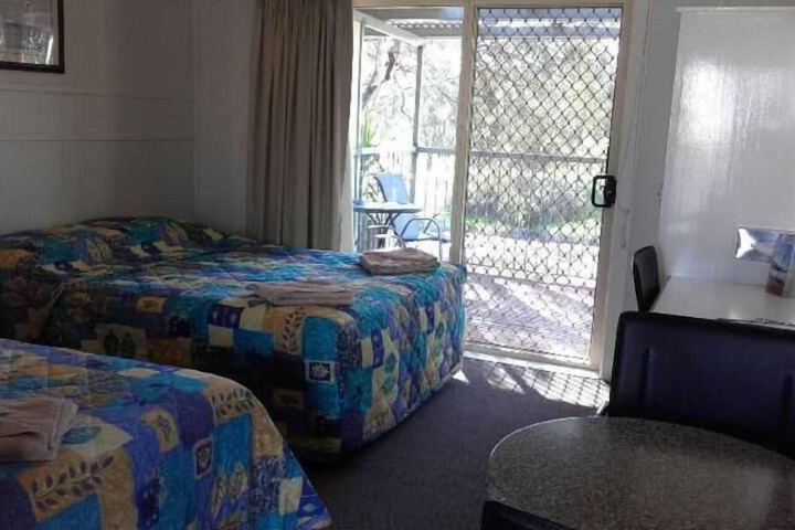 Room 6 of 26