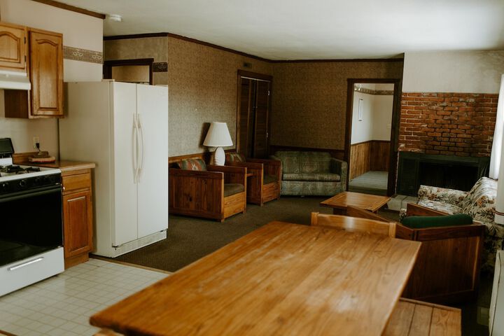 Room 36 of 132
