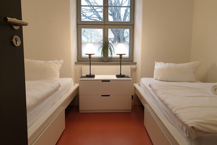 Room 7 of 23