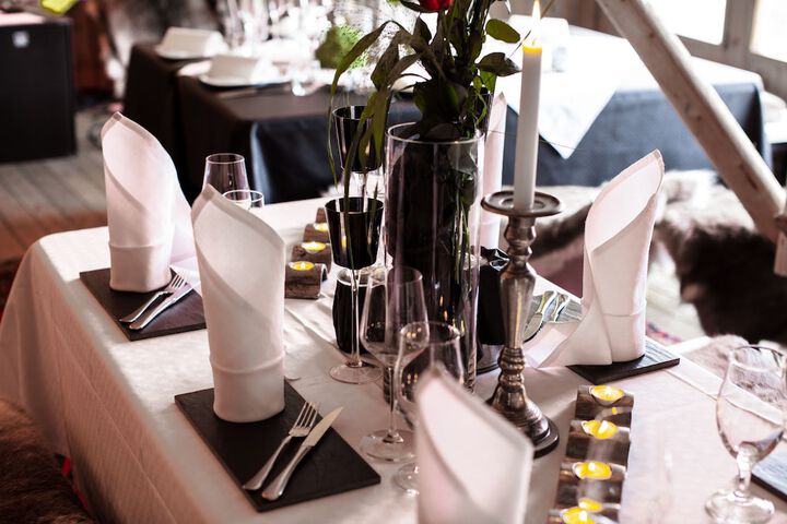 Dining Photos