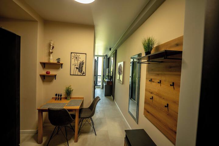 Room 12 of 97