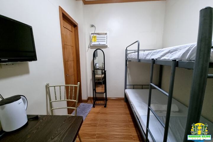 Room 16 of 46