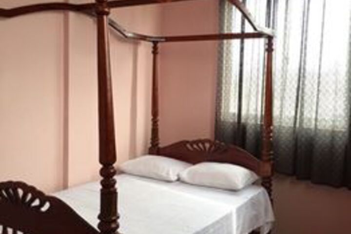 Room 42 of 87