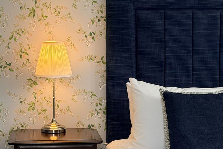 Room 28 of 158