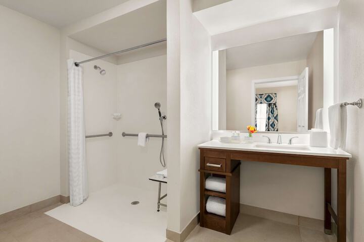 Bathroom shower