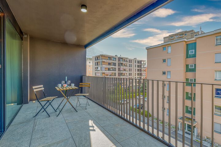 Terrace/Patio 5 of 66