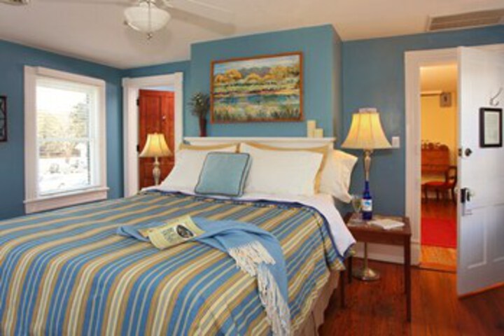 Room 42 of 65
