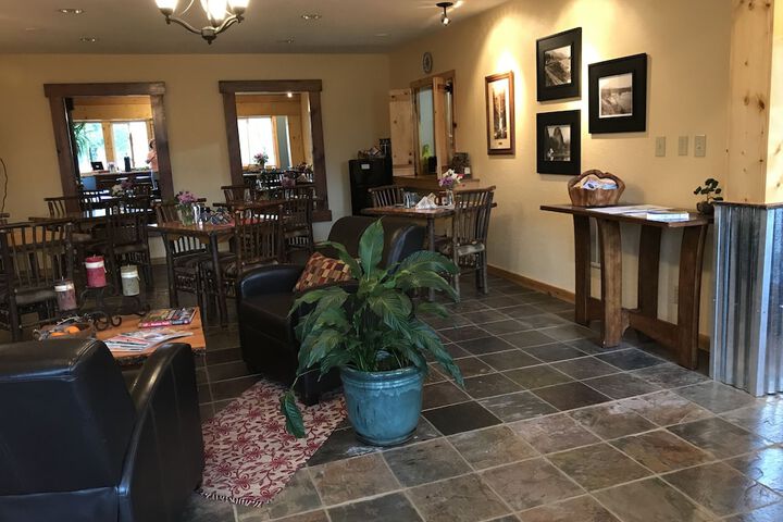 Hotel Interior 4 of 54