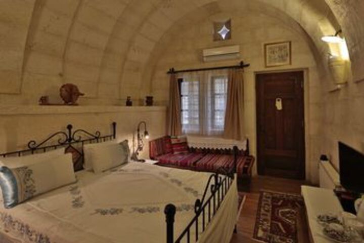 Room 78 of 127