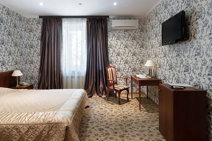 Room 12 of 56