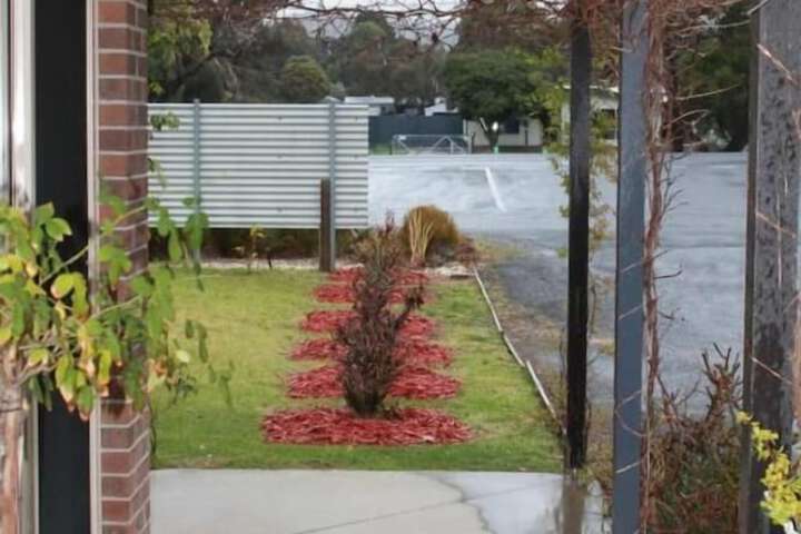 Property Grounds 25 of 35