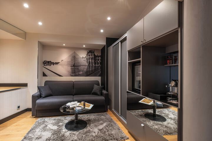 Room 22 of 77