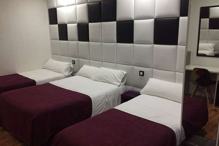 Room 10 of 64