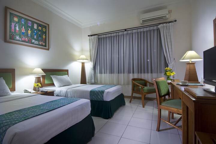 Room 3 of 29