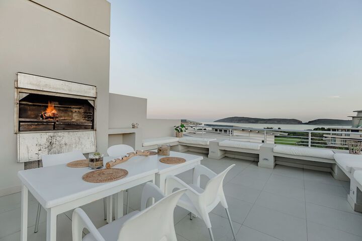 Terrace/Patio 10 of 21