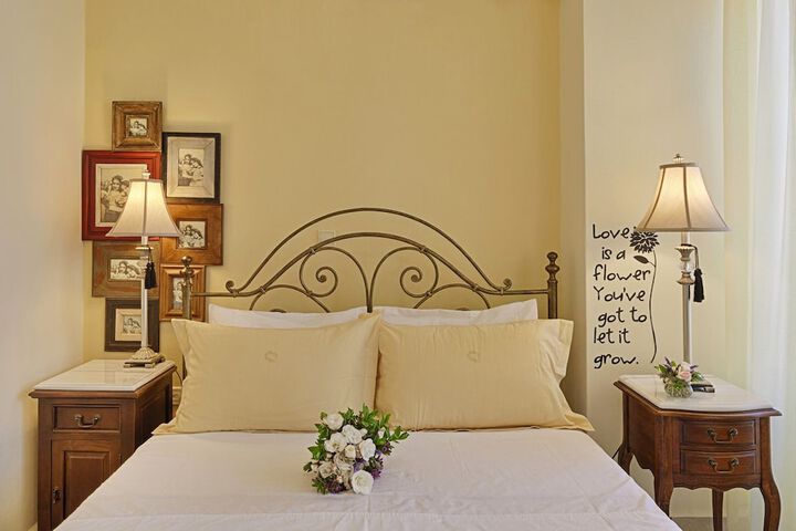 Room 20 of 105