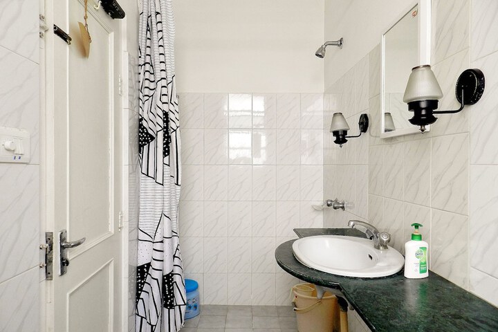 Bath Photo