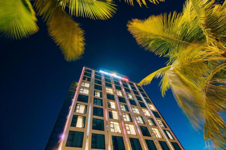 PHUONG BAC LUXURY HOTEL QUANG BINH