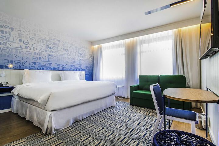 Room 20 of 117