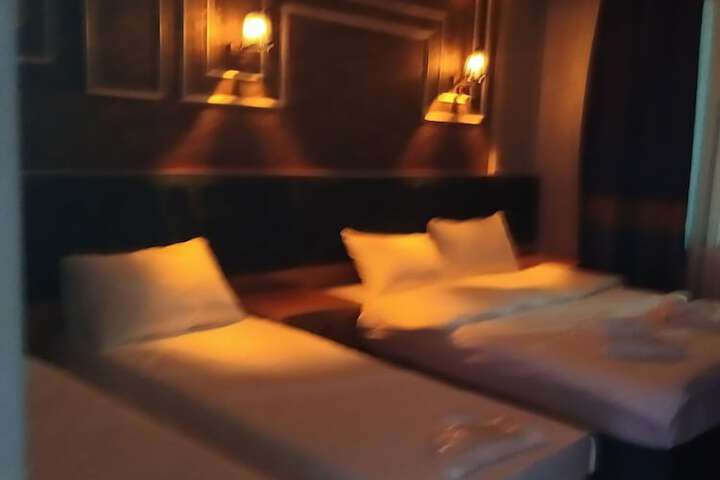 Room 47 of 111