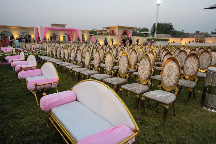 Ballroom/Hall 5 of 6