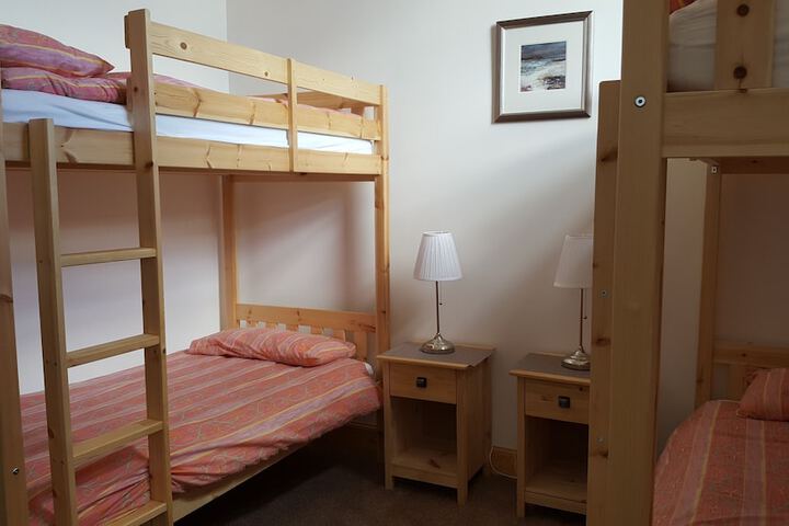 Room 2 of 19